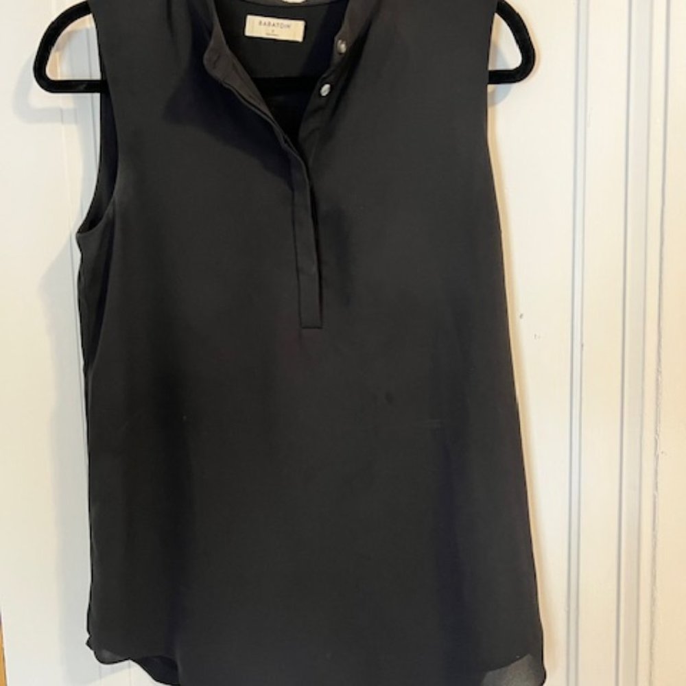 Black Sleeveless Flowy Top - Babaton (Aritizia) - Size Small